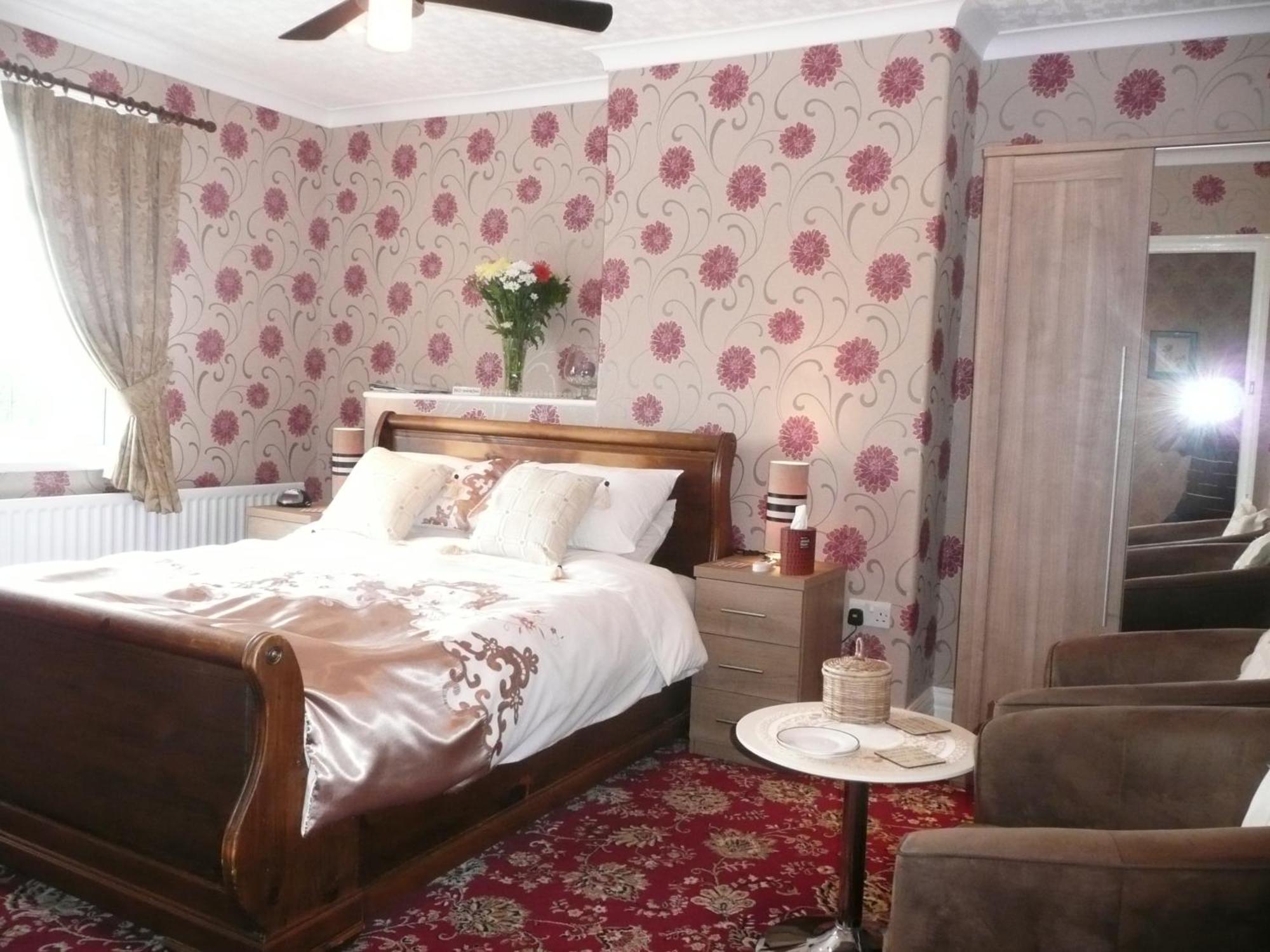 Cherry Blossom Guest House วิทบี ภายนอก รูปภาพ